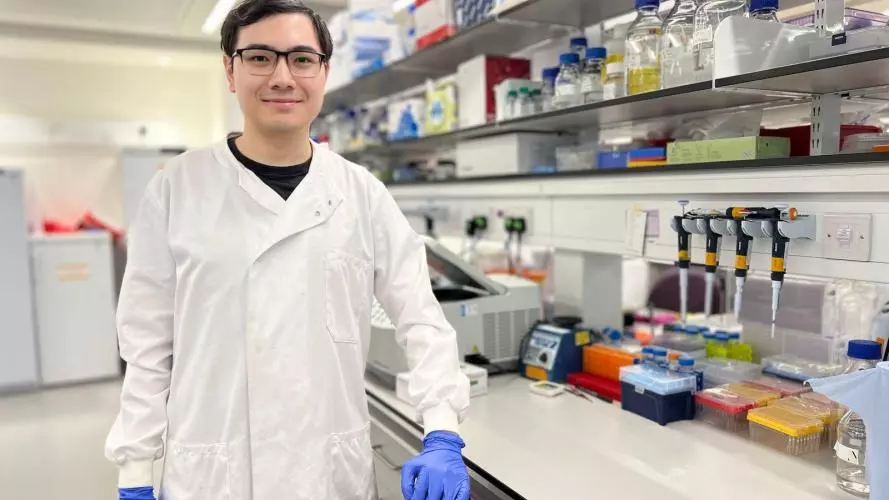 vincent in the lab