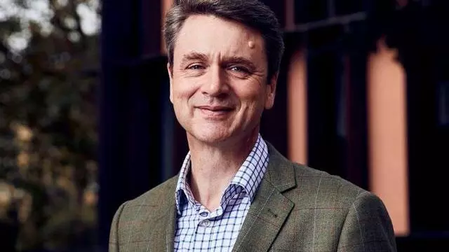 Profile Picture of Professor Stephen Tucker